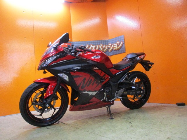 最長２４か月保証付き！２０１７年モデルですからスリーパークラッチ装備済みでさらにＡＢＳも装備！